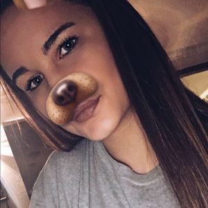 Meet your Posher, Abby